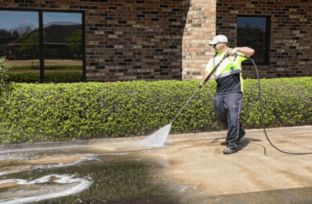 commercial concrete cleaning in thornton